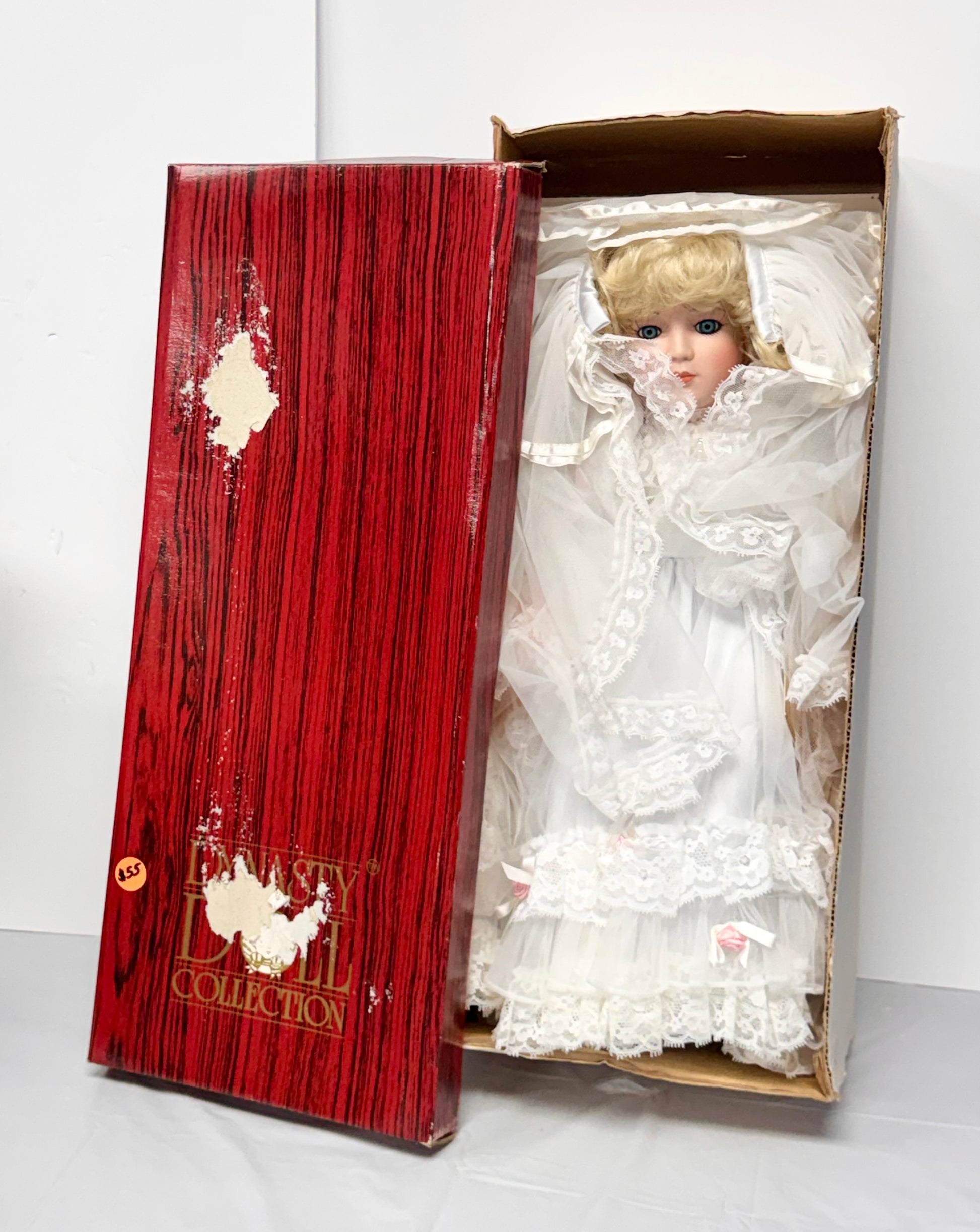 Dynasty Doll Collection – Blonde Bride in White Lace Gown (Original Box)